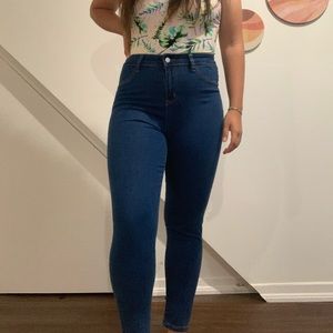 Skinny jeans